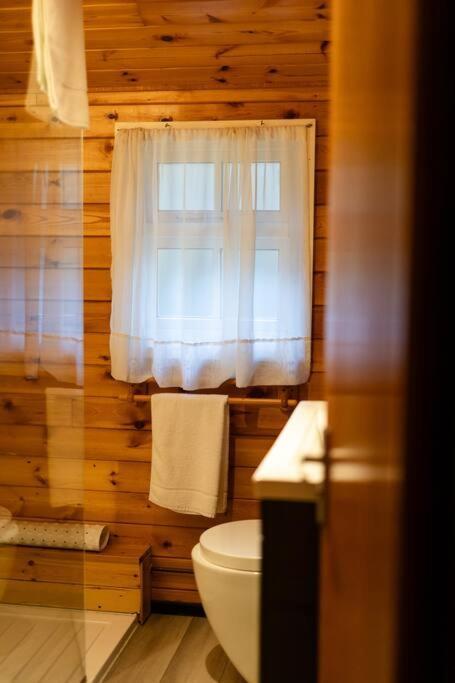 Cozy Norwegian Style Log Cabin In Rural Snowdonia - 2 Bedrooms & Parking By Seren Short Stays Ffestiniog Eksteriør bilde