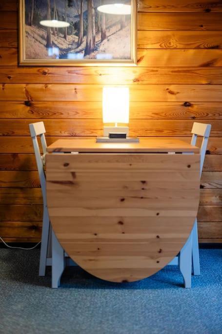 Cozy Norwegian Style Log Cabin In Rural Snowdonia - 2 Bedrooms & Parking By Seren Short Stays Ffestiniog Eksteriør bilde